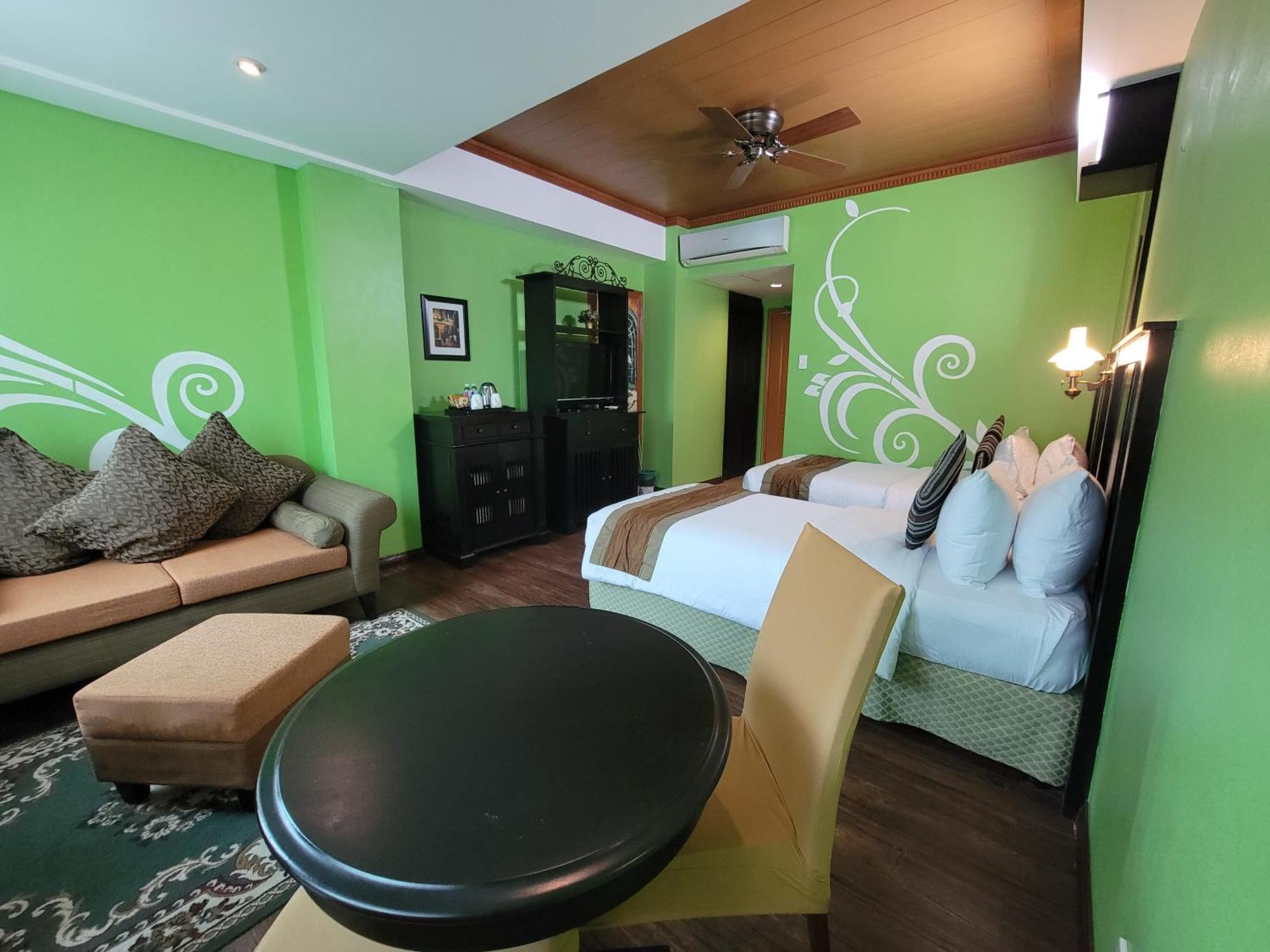 Lee Boutique Hotel Tagaytay Tagaytay City Luaran gambar