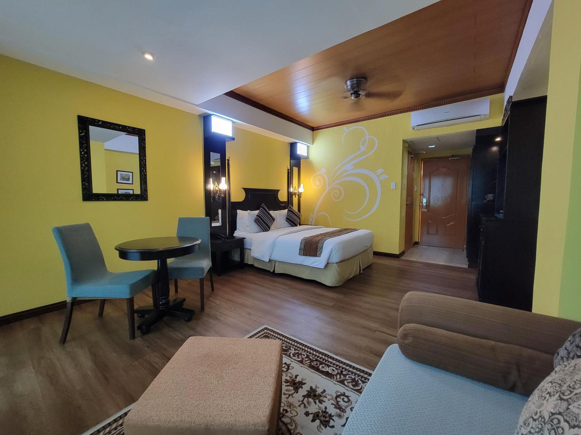 Lee Boutique Hotel Tagaytay Tagaytay City Luaran gambar